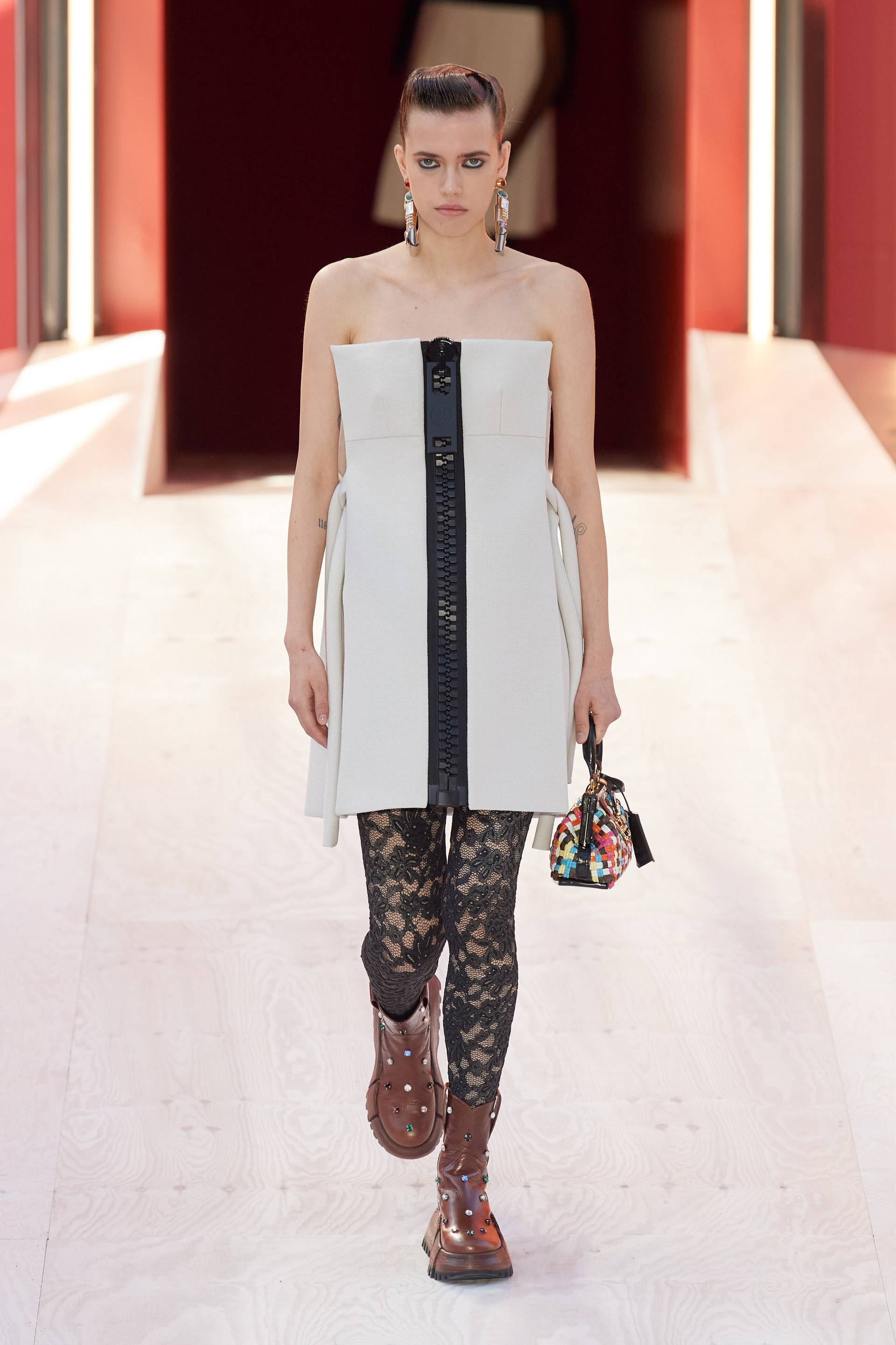 Louis Vuitton Spring 2023 Ready-to-Wear Fashion Show