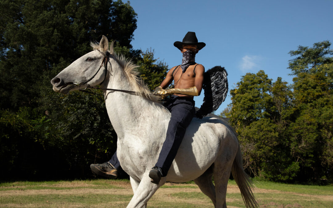 Photographer Gabrielle Kannemeyer Documents the Sacred Bond Between Horses and Humans in South Africa